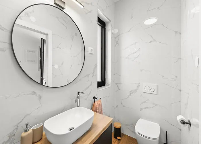 Сasa de vacaciones Modern With Private Pool, Sleeps 8